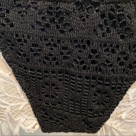 Victoria’s Secret bikini (M) and top (36C) padded push-up crochet black swimsuit - Picture 6 of 16